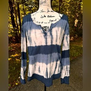 Lucky brand long sleeve tee size L